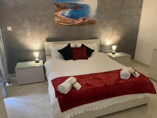 Spacious 3 Bedroom Apartment In The Heart Of St Julians Saint Julian's Εξωτερικό φωτογραφία