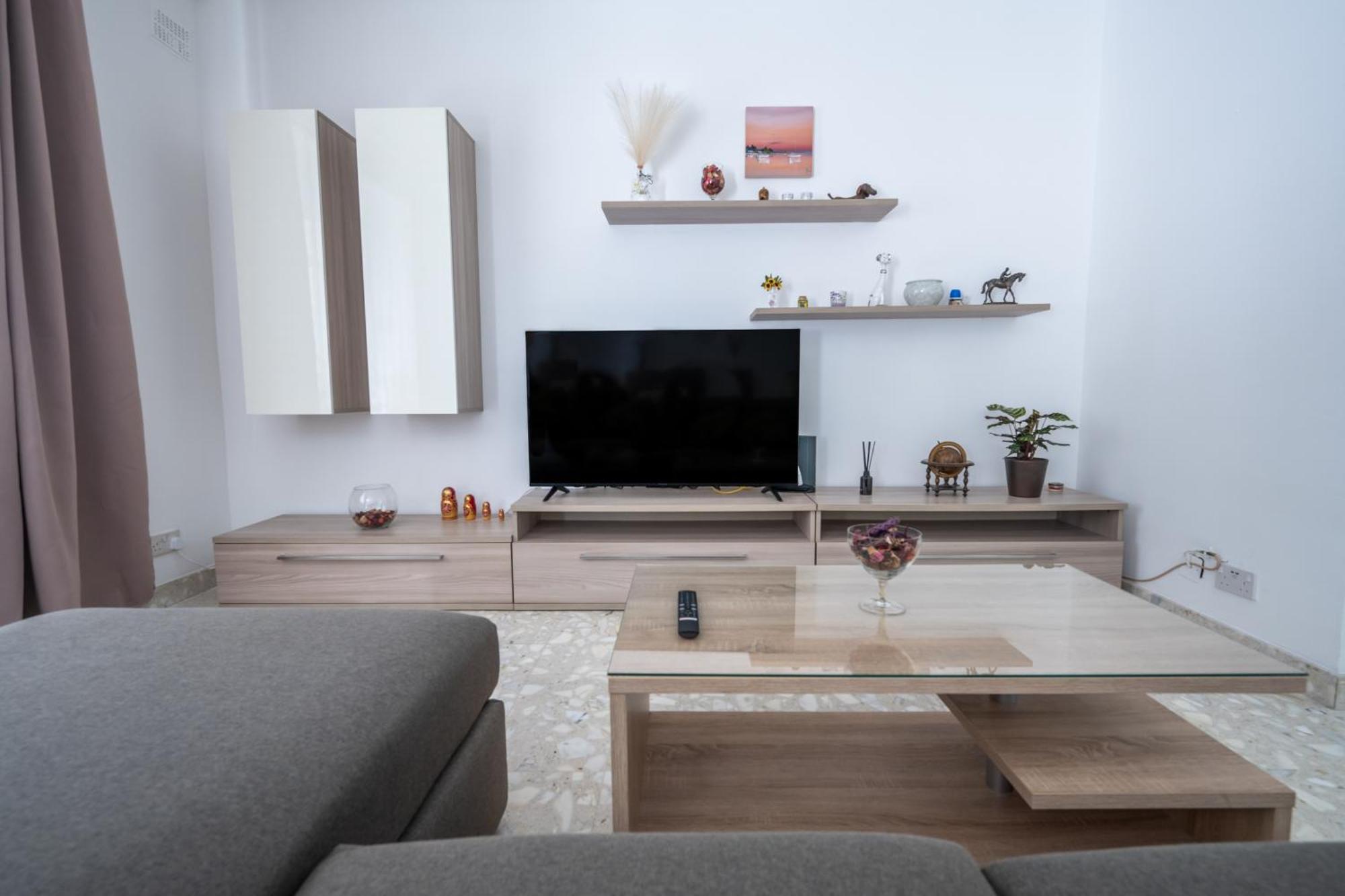 Spacious 3 Bedroom Apartment In The Heart Of St Julians Saint Julian's Εξωτερικό φωτογραφία