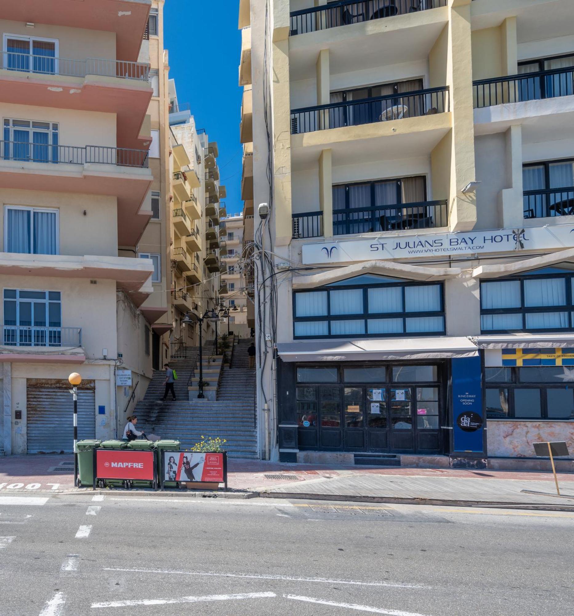 Spacious 3 Bedroom Apartment In The Heart Of St Julians Saint Julian's Εξωτερικό φωτογραφία
